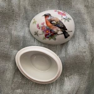 Vintage Porcelain Bird's Egg